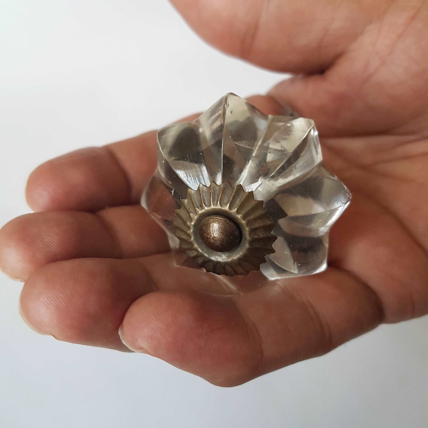 12 clear crystal cabinet knobs. Cut glass pulls in melon shape.
