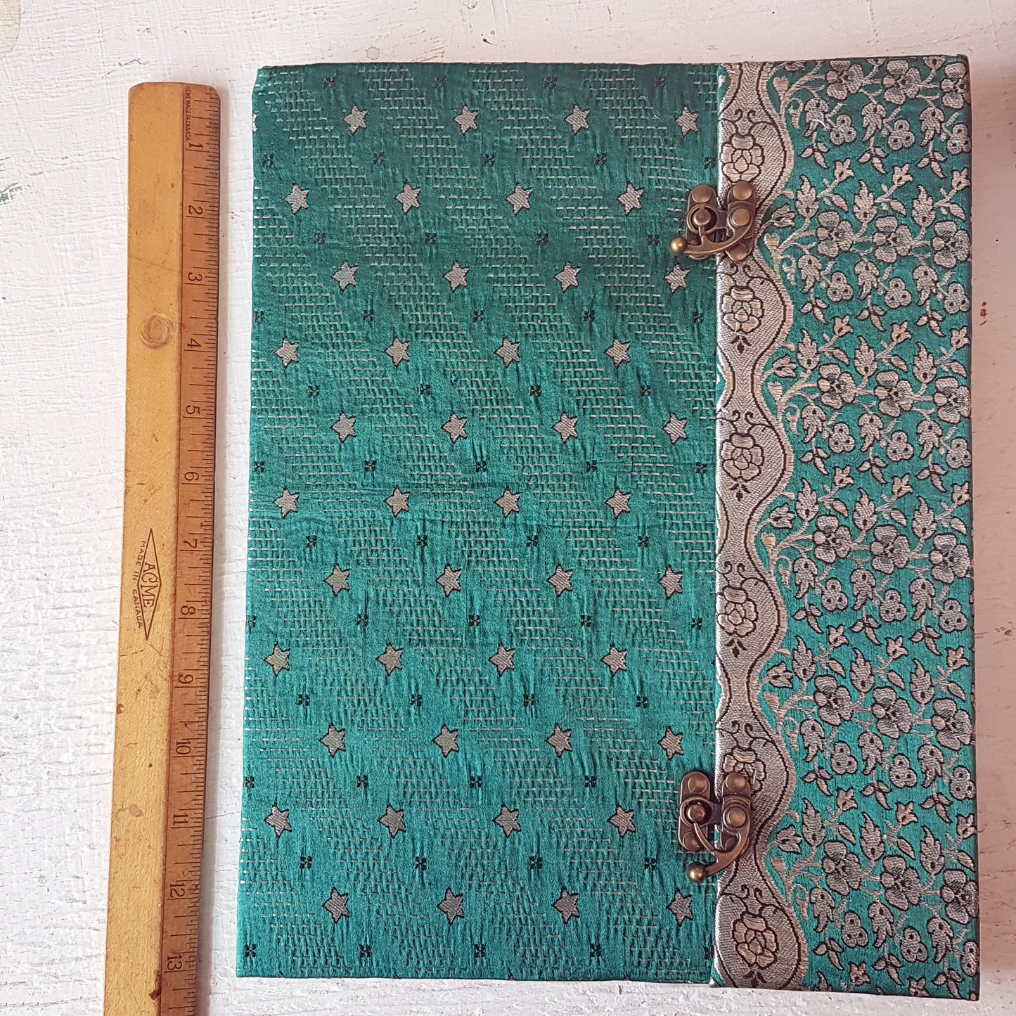 Silk guest book XL for celebrations & receptions.