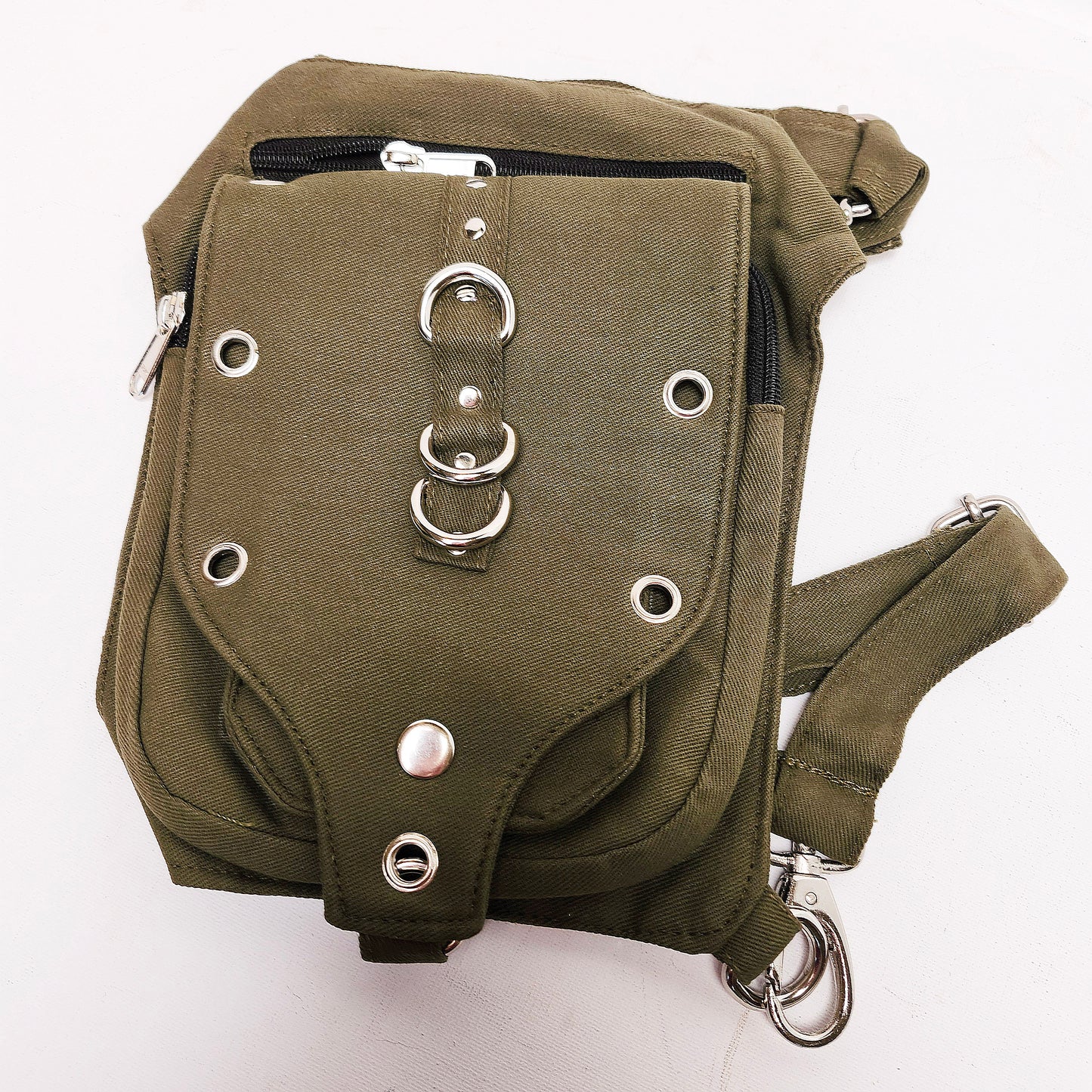 Utility Pocket Hip Belt Adjustable to 48 inches. Removeable Leg Strap.