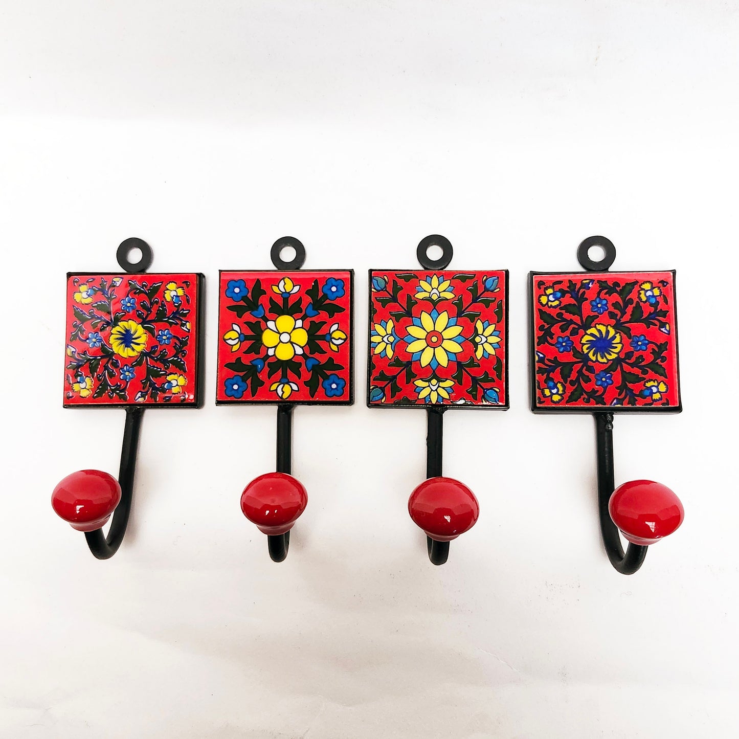 Set of 4 Scarlet Garden Collection Home Decor Wall Hooks.