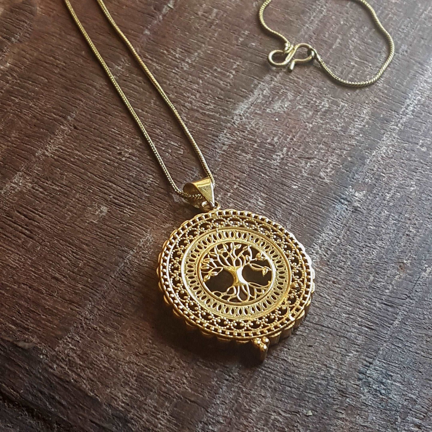 Bronze filigree tree of life pendant. Engraved gold disk shape tree pendant necklace. Gender neutral design. 1.75 inch diameter on chain. - Vintage India Ca