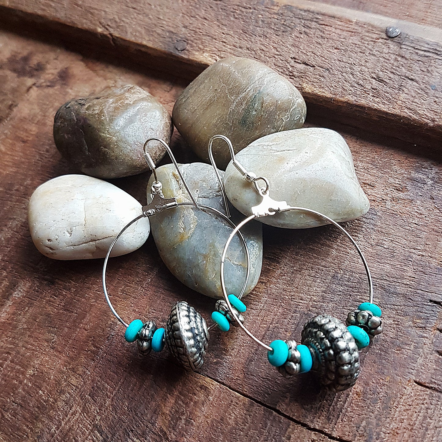Silver bead hoop earrings with turquoise stones. Light & comfortable.