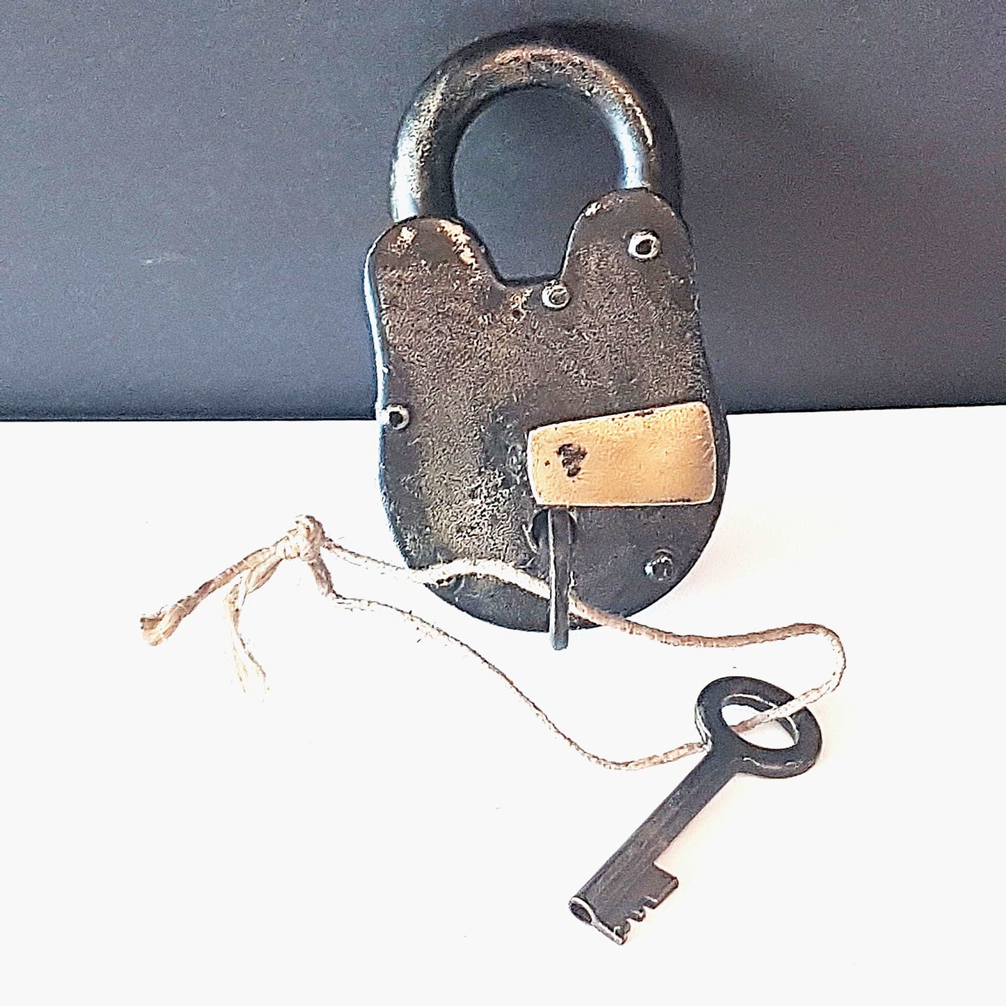 Antique finish bronze metal pad lock. Padlock 3.75 by 2 inches with 2 vintage keys. Unique old world design. Functional lock collectible. - Vintage India Ca