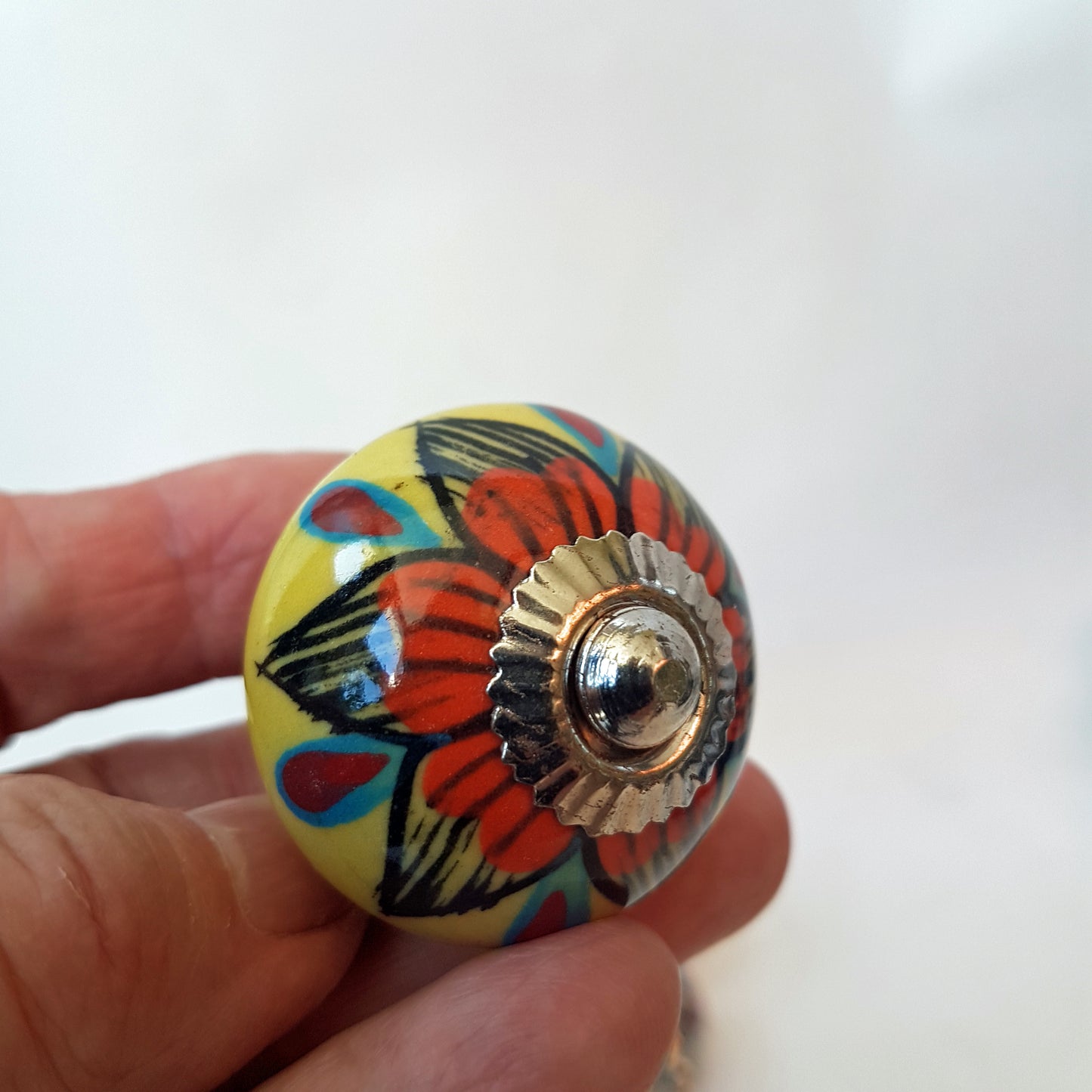 Tropicale collection of 8 designer hand painted knob pulls for cabinets and cupboards, dresser drawers. Exclusive vibrant floral designs.