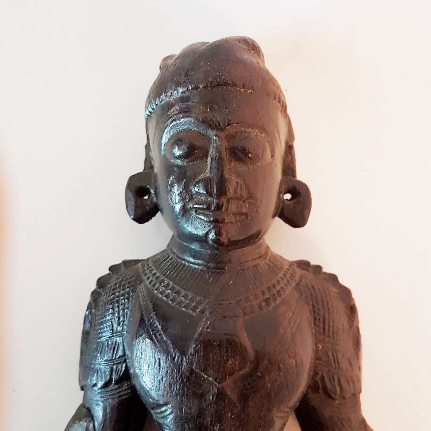 Vintage tribal India statue in black ebony wood. Feminine energy of Shakti. Woman power. Rare collectible 11 inches high by 4 inches wide. - Vintage India Ca