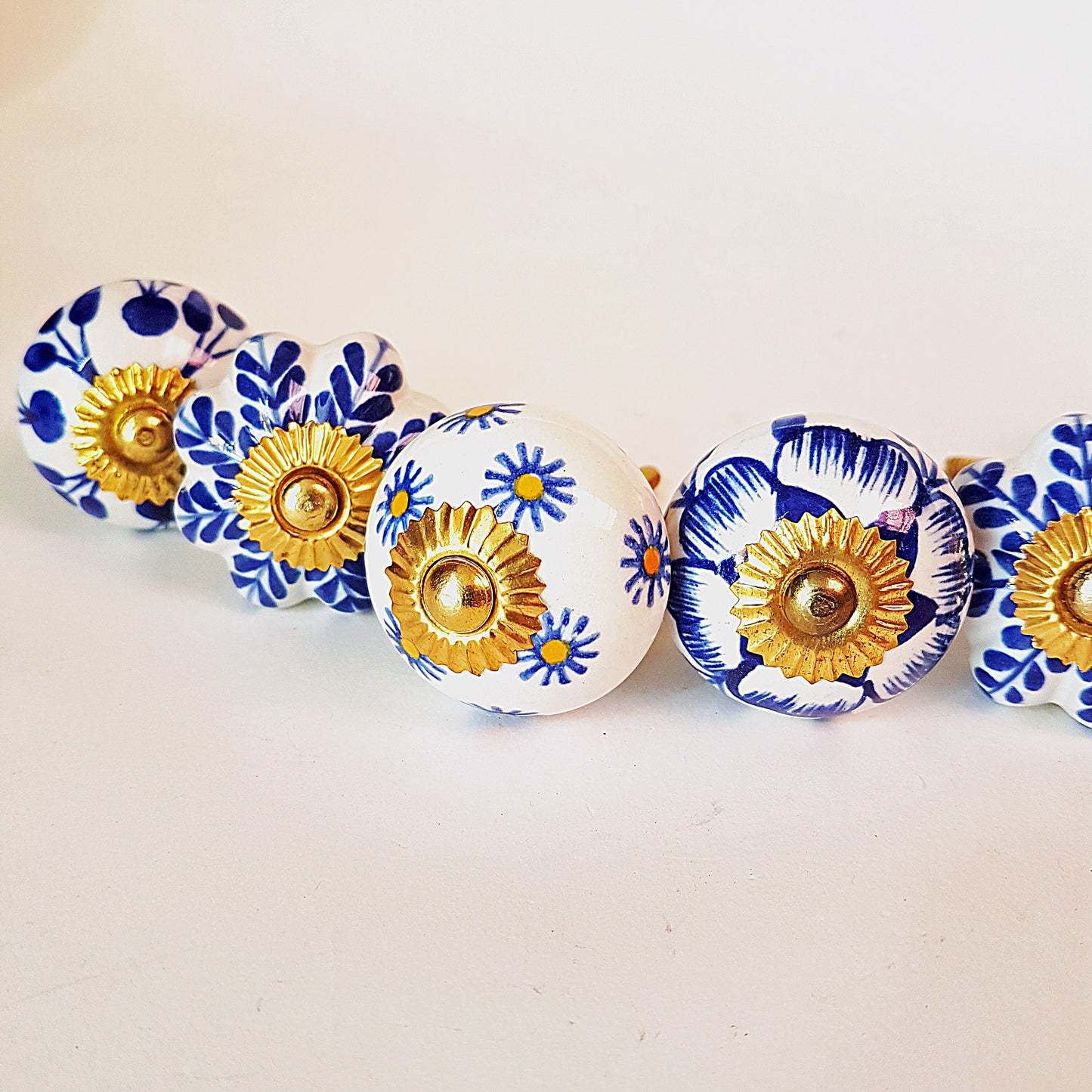 Set of 18 Delft blue cupboard knobs, ceramic hand painted, for cabinets, furniture and home decorating. 18 piece set of knob/drawer pulls. - Vintage India Ca