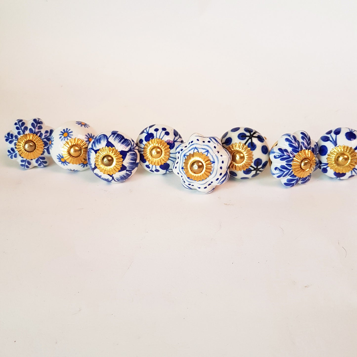 Set of 18 Delft blue cupboard knobs, ceramic hand painted, for cabinets, furniture and home decorating. 18 piece set of knob/drawer pulls. - Vintage India Ca