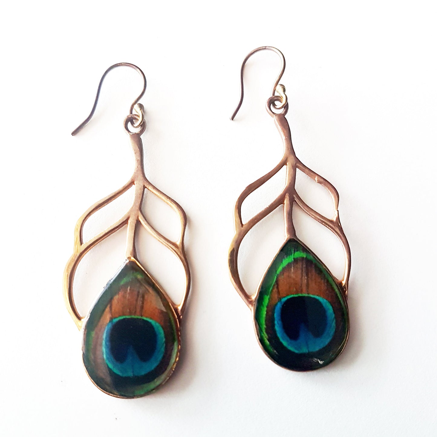 Painted brass & copper peacock feather design earrings. 3 inch dangle drop earrings in turquoise black and green. Symbol of beauty and love. - Vintage India Ca