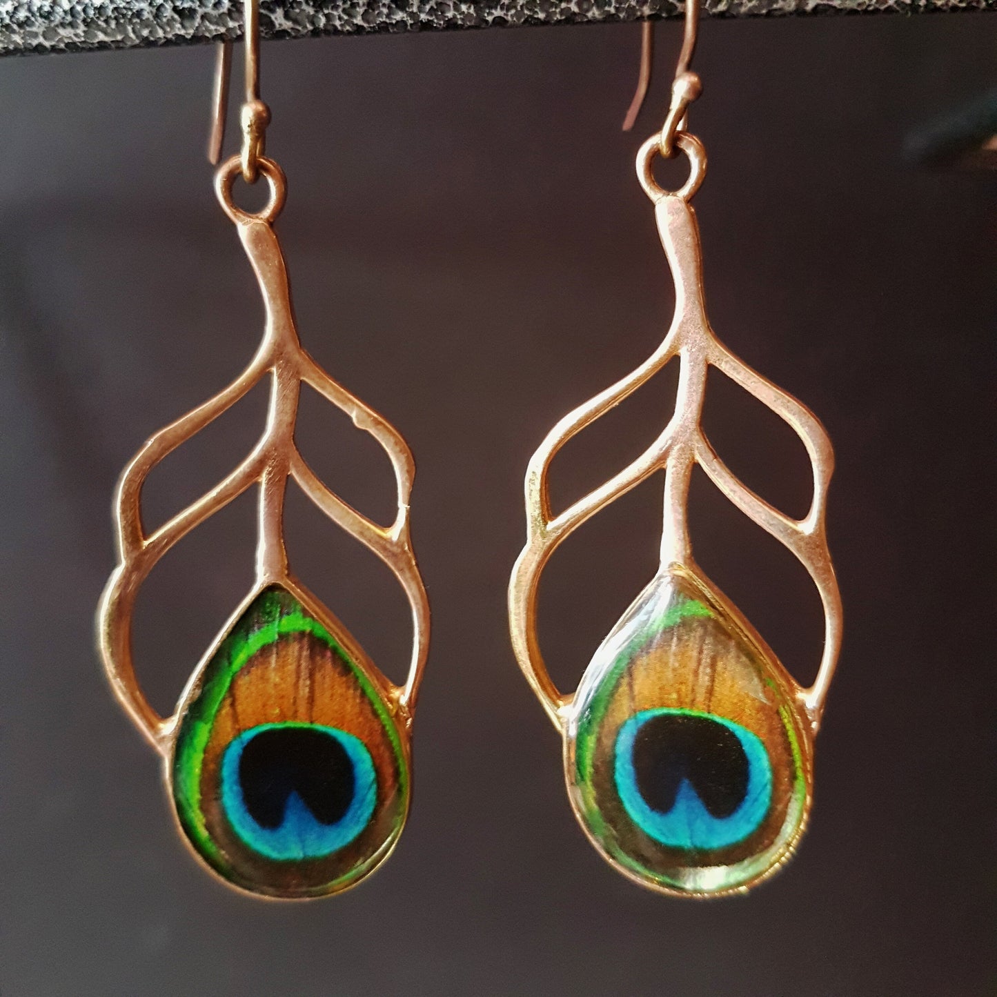 Painted brass & copper peacock feather design earrings. 3 inch dangle drop earrings in turquoise black and green. Symbol of beauty and love. - Vintage India Ca
