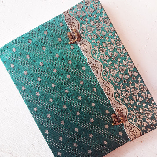 Silk guest book XL for celebrations & receptions.