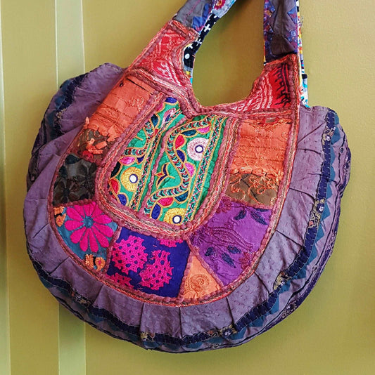 Banjara shoulder bag. Authentic vintage tribal gypsy tote with traditional embroidered mirror work. One of a kind. Rare museum quality find. - Vintage India Ca