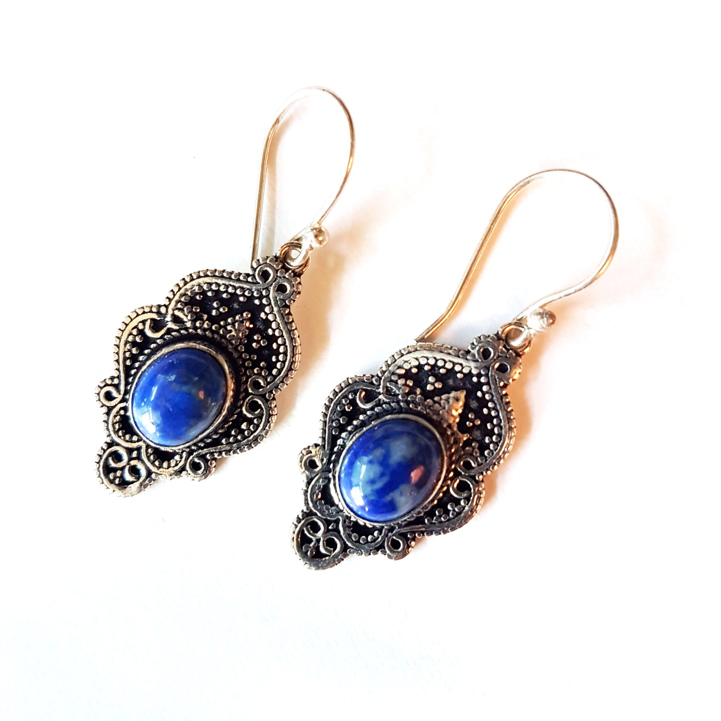 Medieval earrings with inlaid gemstones. Antique silver filigree setting with semi precious stones. Victorian Renaissance jewelry. 2 inches.