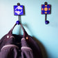 Ensemble de 4 crochets muraux Avanti pour cuisine, chambre et salle de bain. Des designs exclusifs dans de riches combinaisons de couleurs bleues. Dessins exclusifs peints à la main.