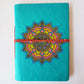 Carnet de notes mandala au design multicolore vif 5 x 7 pouces. Journal de rêve avec pages de papier lignées faites à la main. Thérapie journalière.