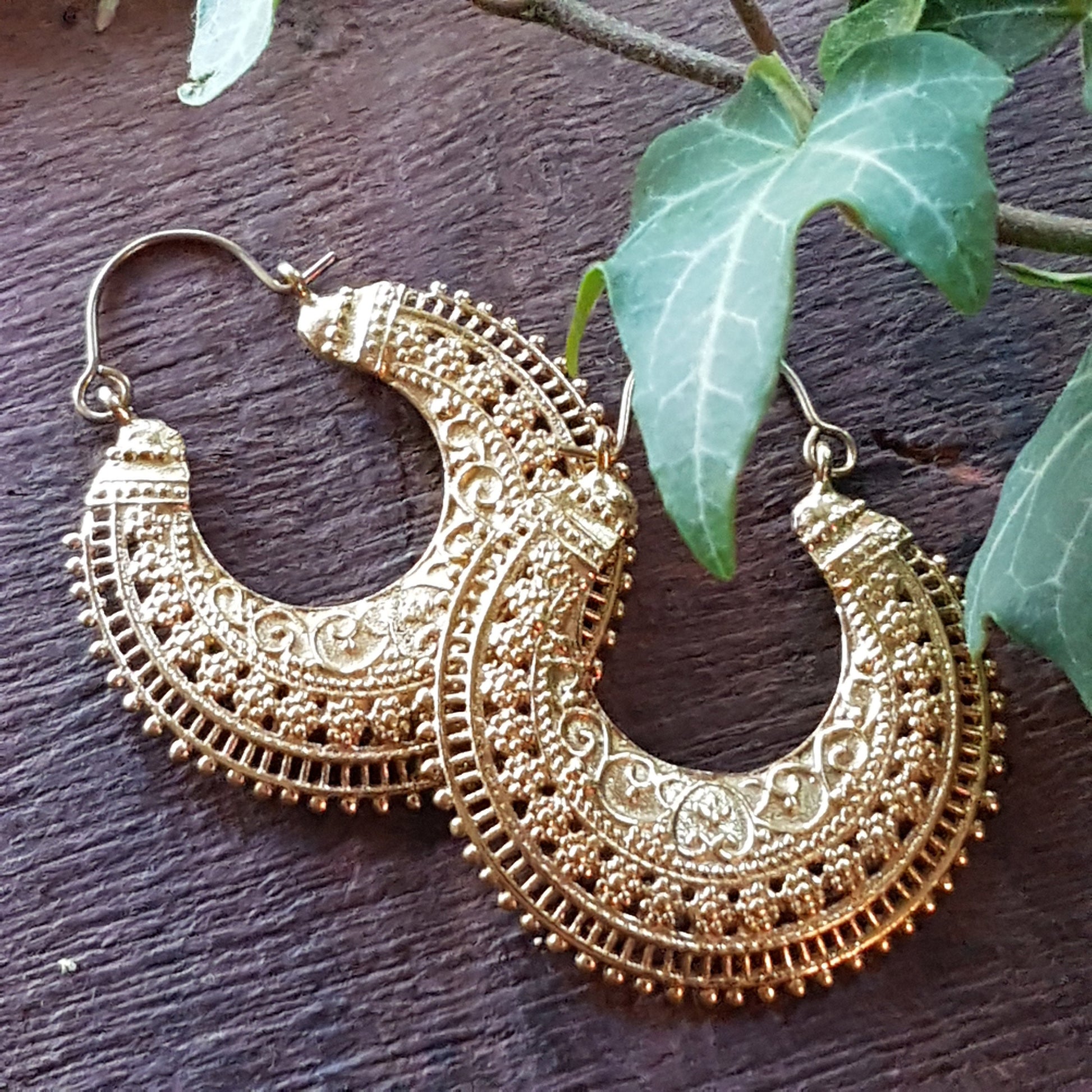Floral Hanging Gold Earring - Bawa Jewellers