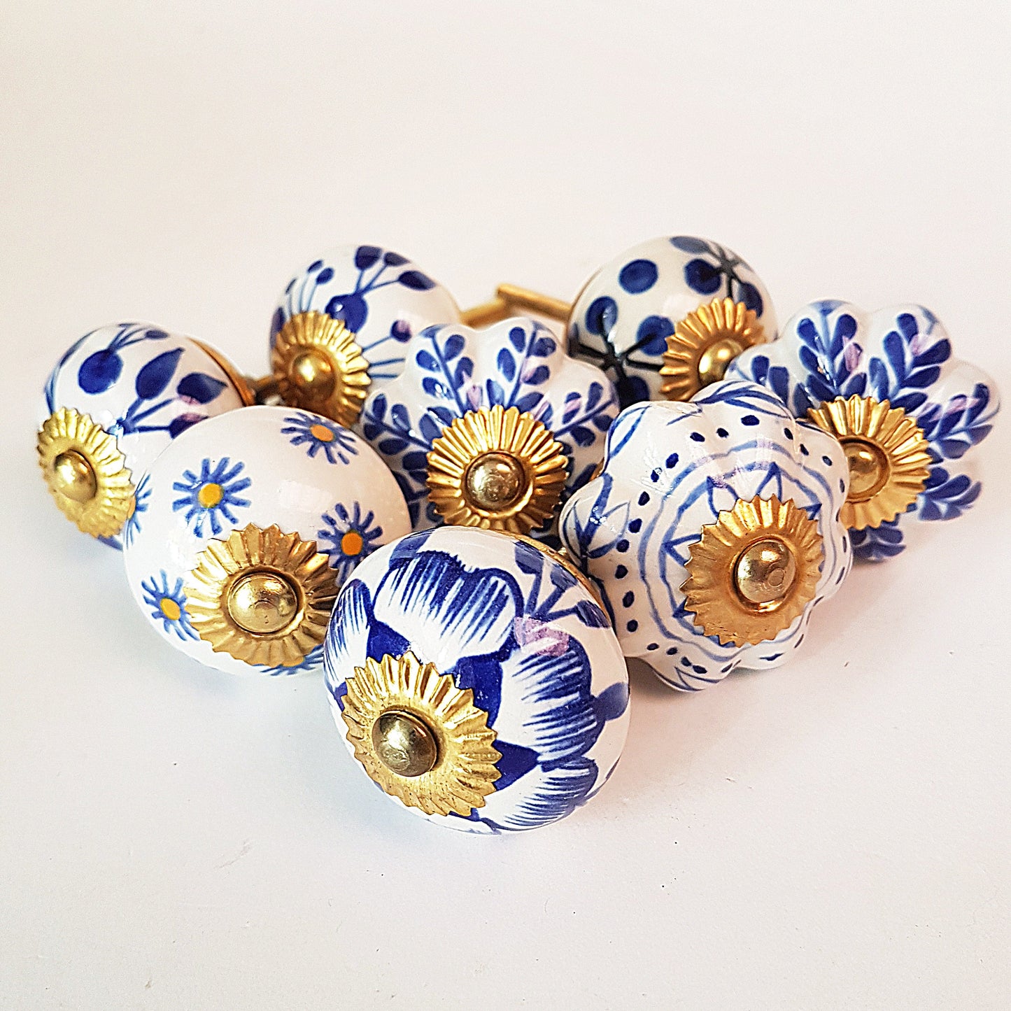Set of 18 Delft blue cupboard knobs, ceramic hand painted, for cabinets, furniture and home decorating. 18 piece set of knob/drawer pulls. - Vintage India Ca
