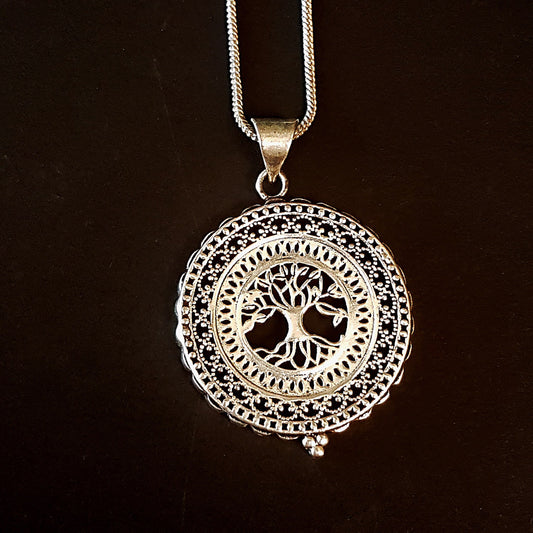 Silver filigree tree of life pendant. Engraved silver disk shape tree pendant necklace. Gender neutral design. 1.75 inch diameter on chain. - Vintage India Ca