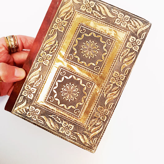 Medieval metallic gold sketchbook journal 5x7 inch. Antique embossed hardcover design. For drawing, bullet journal, personal diary, writing. - Vintage India Ca